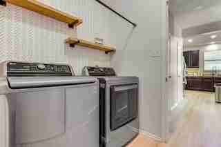 244 Tower Dr - Photo 3 of 11