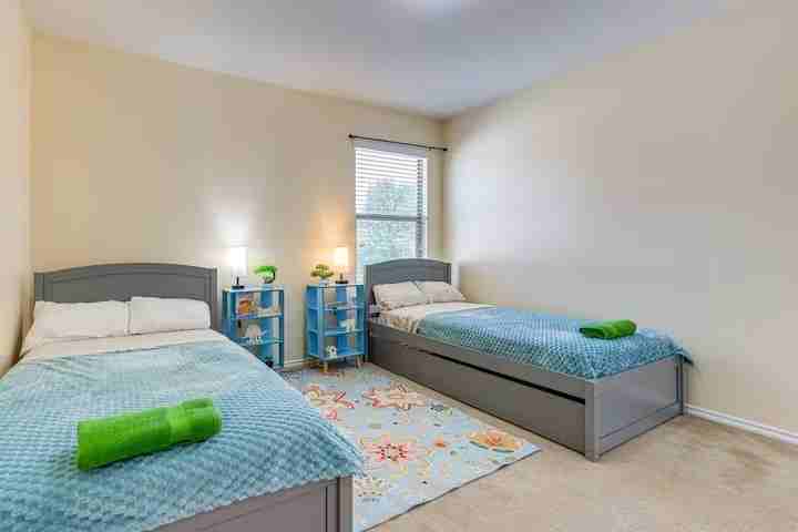 244 Tower Dr - Photo 6 of 11