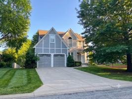 featured image of 10105 W 125th Ter