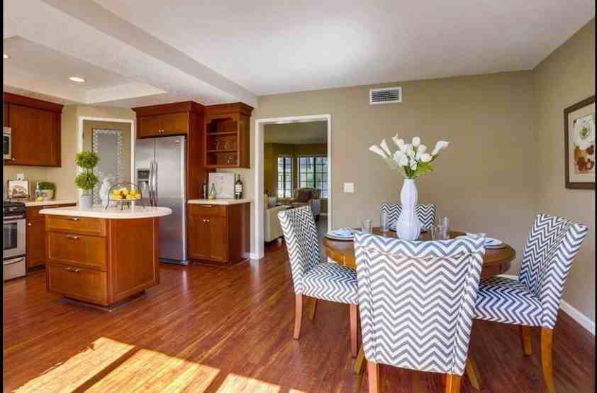 2620 Huntington Dr - Photo 4 of 16