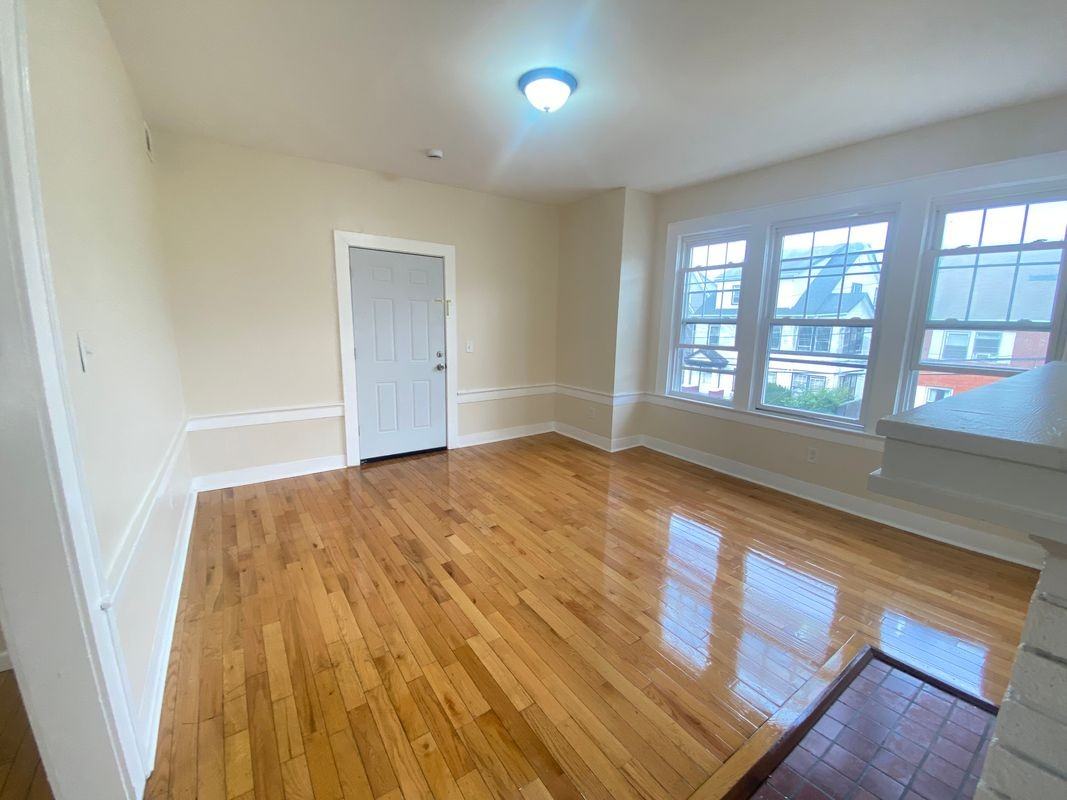 23 Monticello Ave ##2 - Photo 3 of 14