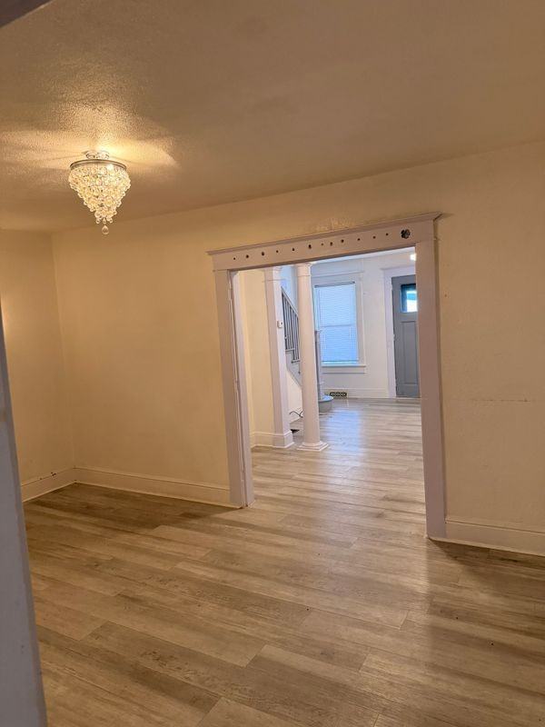 310 E College Ave - Photo 6 of 31