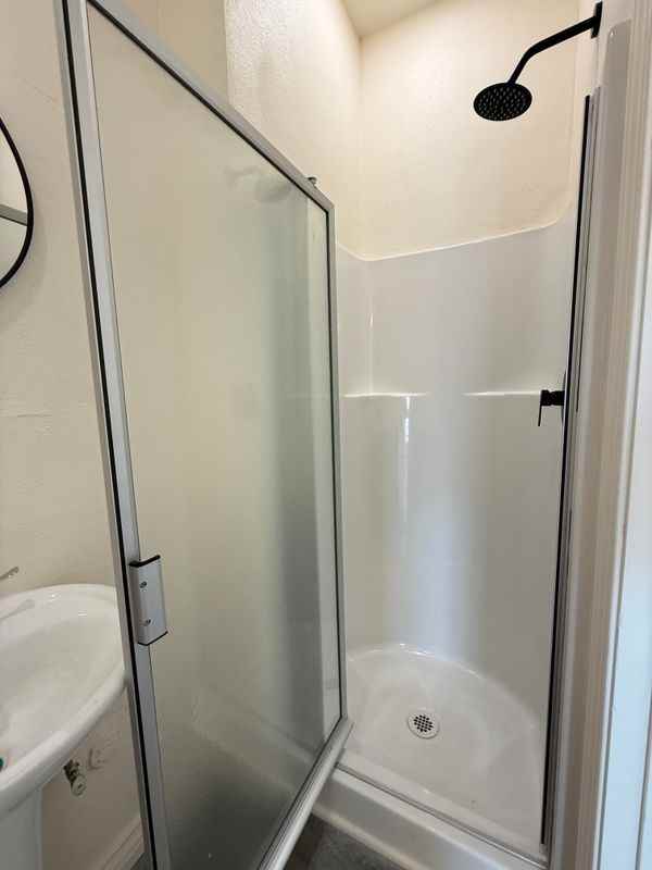 5360 Long Beach Blvd - Photo 3 of 6