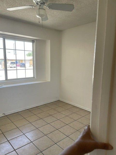 38708 Glenraven Ave - Photo 4 of 8