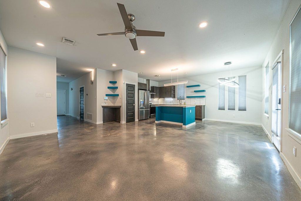 812 N Gevers St - Photo 6 of 28