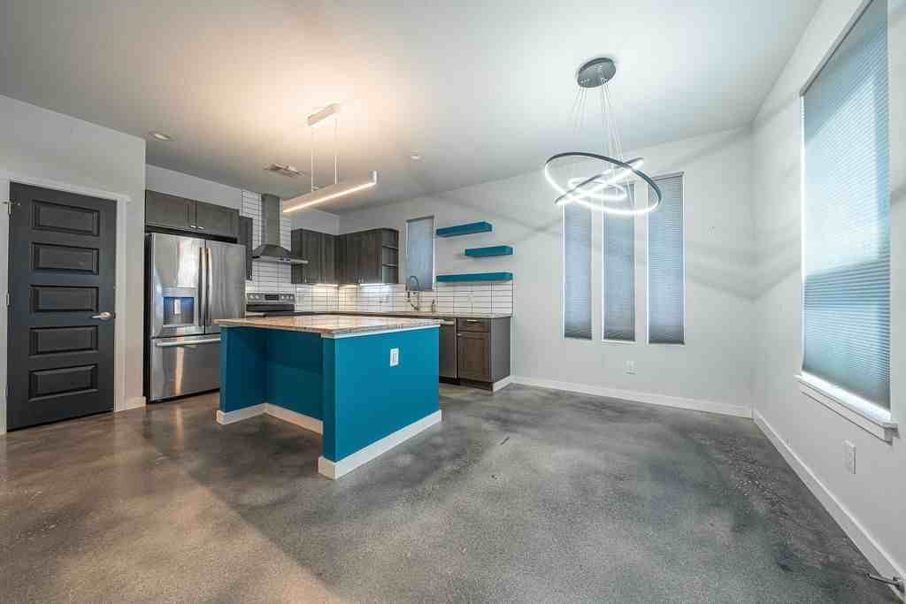 812 N Gevers St - Photo 7 of 28