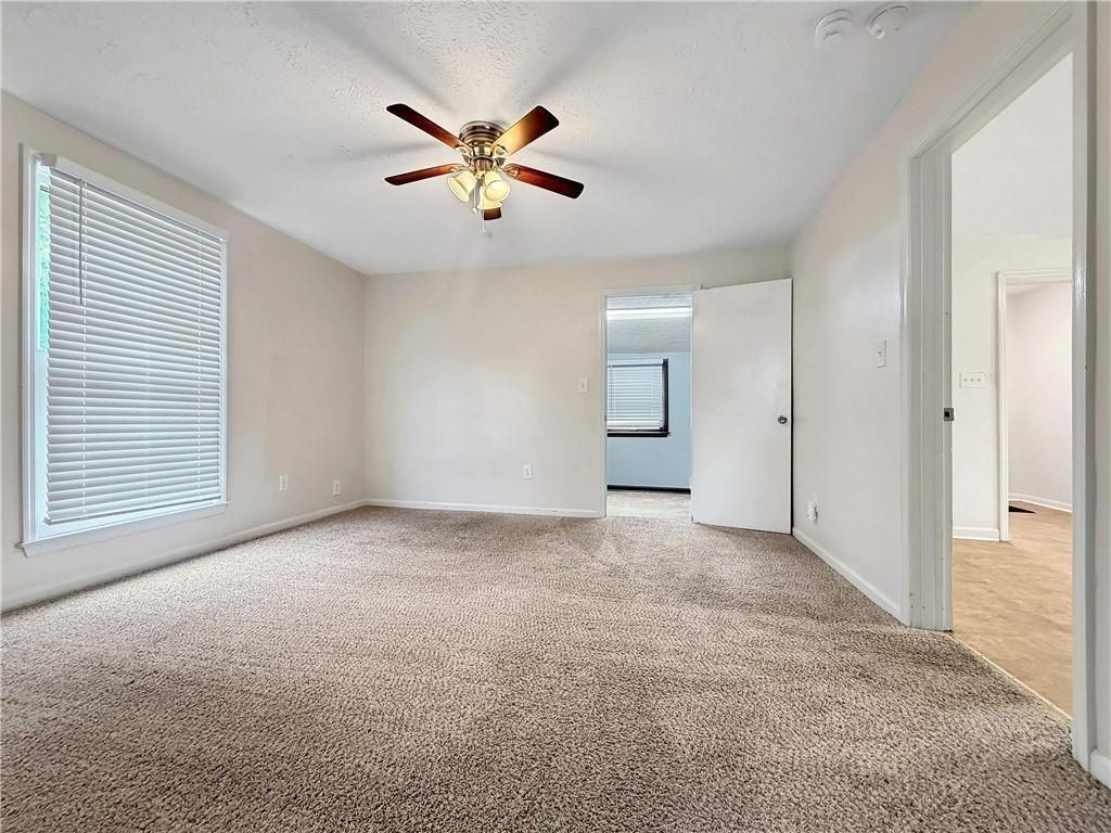 504 Turner Ave - Photo 7 of 12