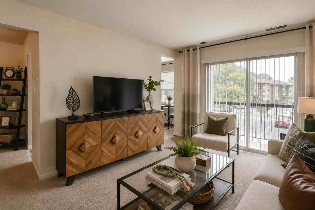 Chesapeake Glen Apartment Homes - Photo 5 of 26