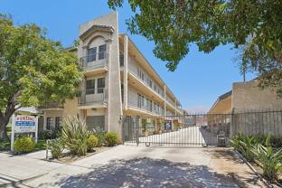 Lake Street Apartments - Photo 1 of 1
