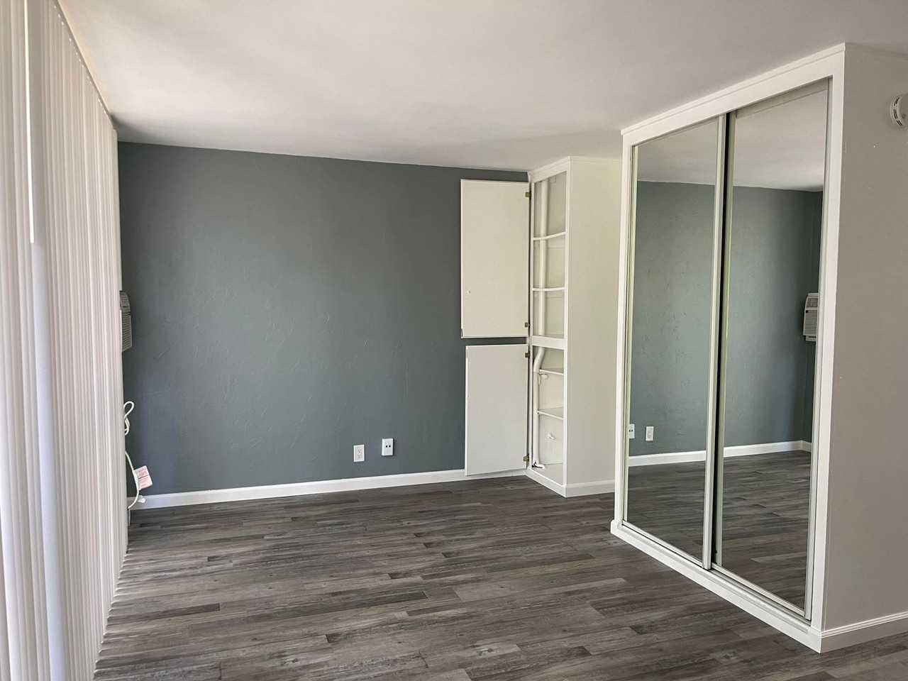 Nightingale Apartments - Photo 5 of 16