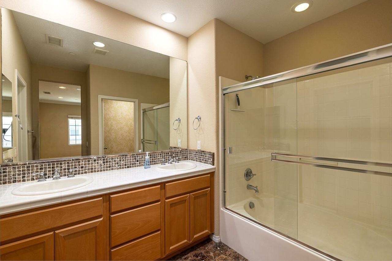 3036 Moss Landing Blvd - Photo 5 of 25
