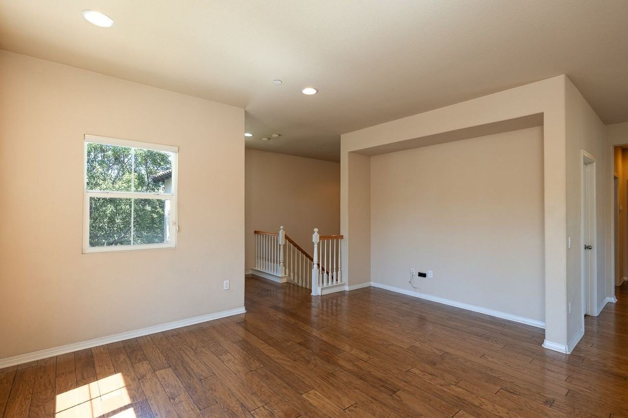 3036 Moss Landing Blvd - Photo 6 of 25