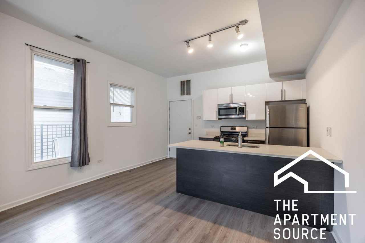 2022 S Throop St #2W - Photo 6 of 20
