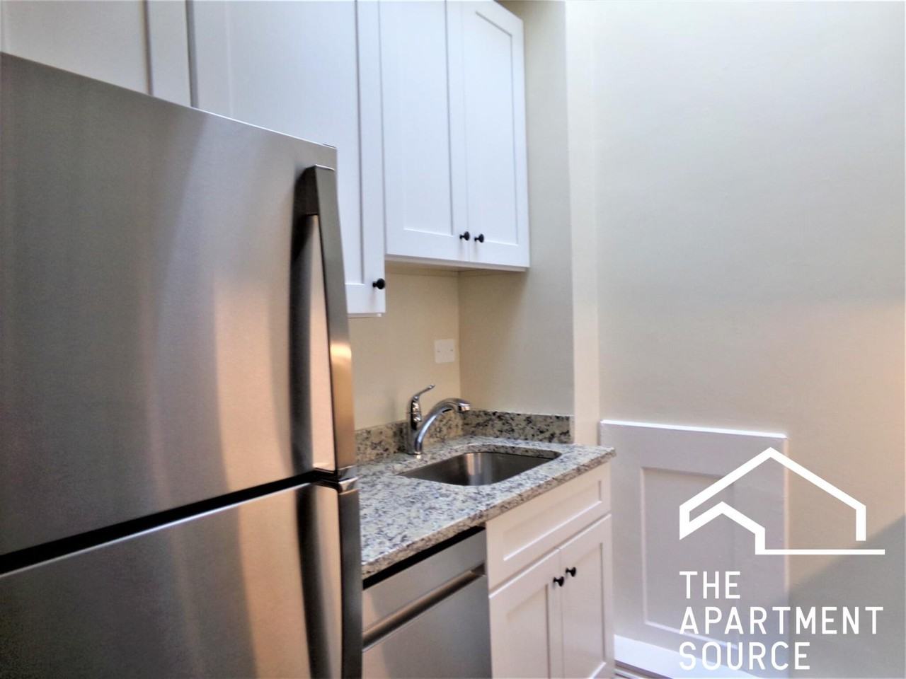 809 Elm St #2 - Photo 6 of 10