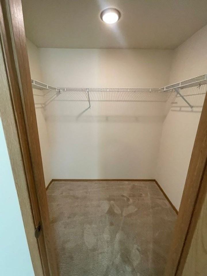(4K) Kimberly Apartments - Photo 5 of 27