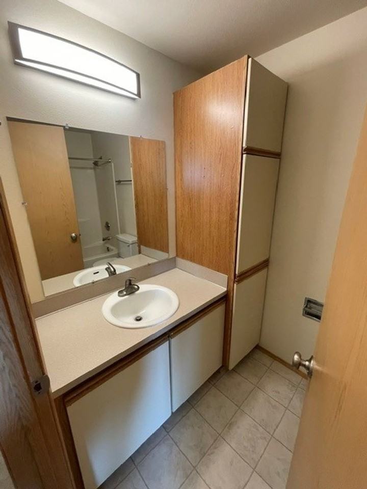 (4K) Kimberly Apartments - Photo 7 of 27