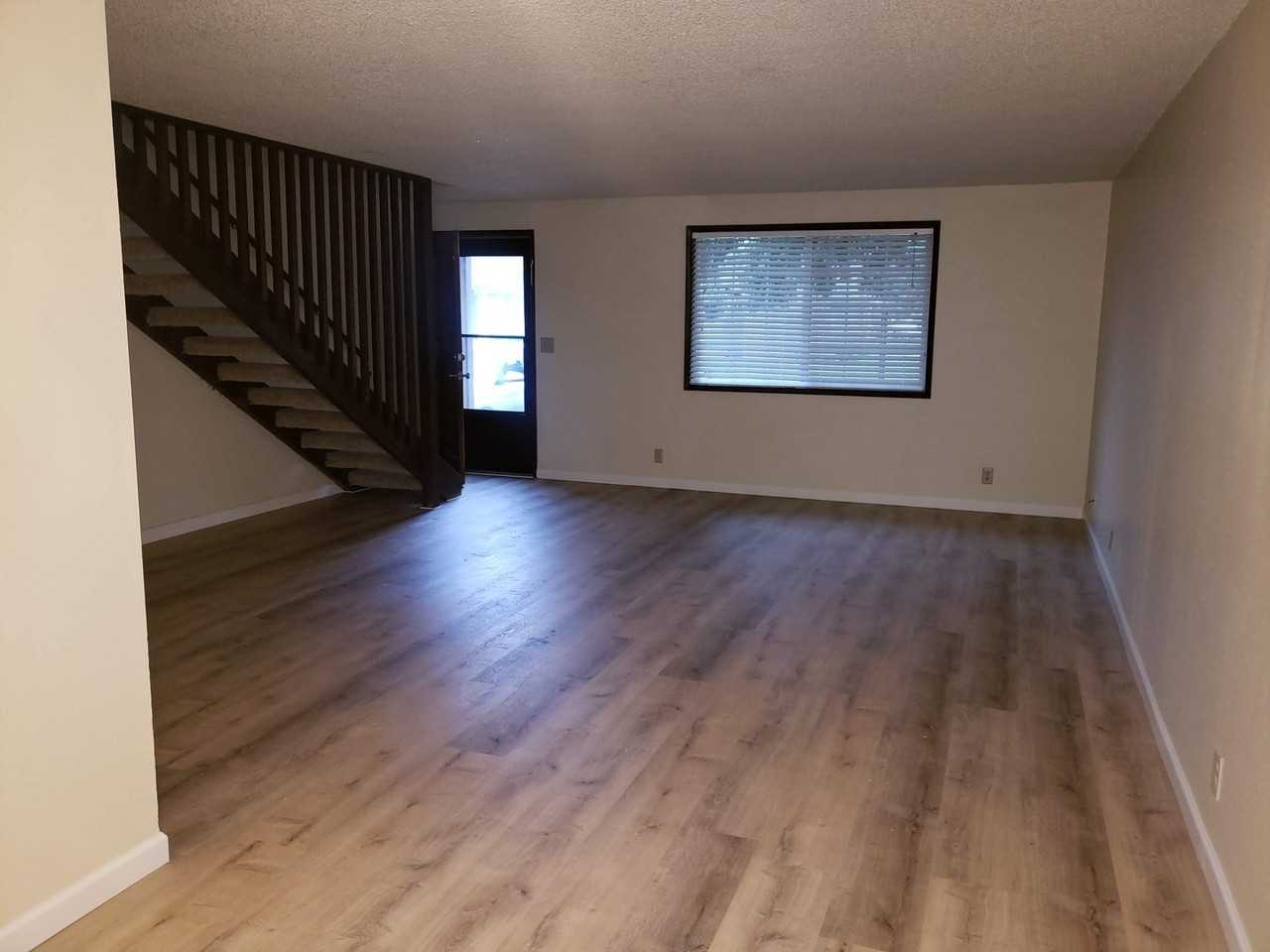 4563 Sean St - Photo 2 of 15