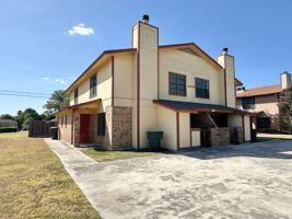 featured image of 2609 Bermuda Dr