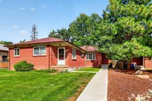 720 Poplar St - Photo 1 of 1