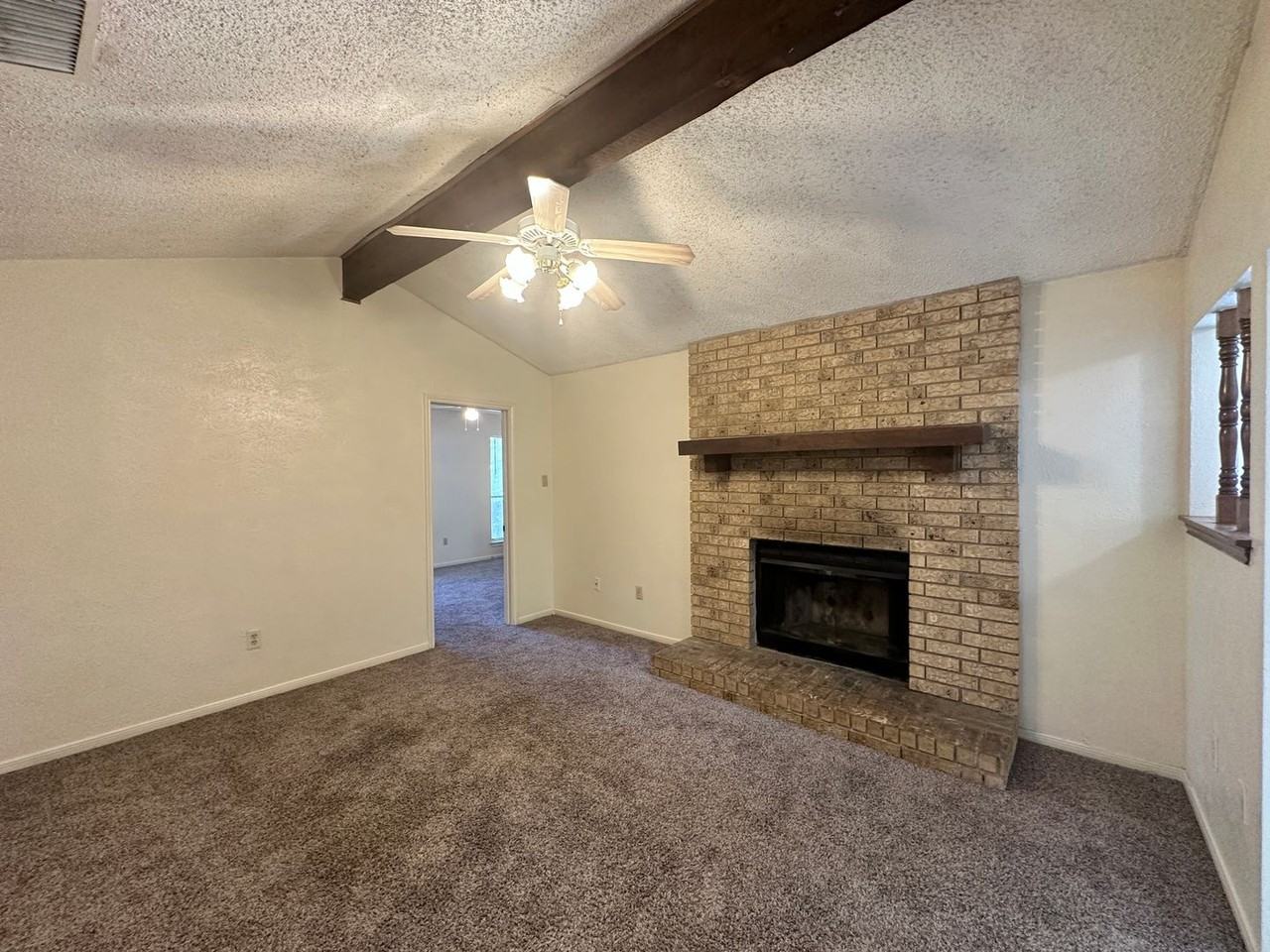 2402 Kirk Cir - Photo 2 of 33