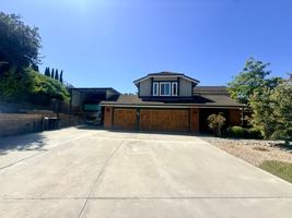 featured image of 526 Trailridge Dr
