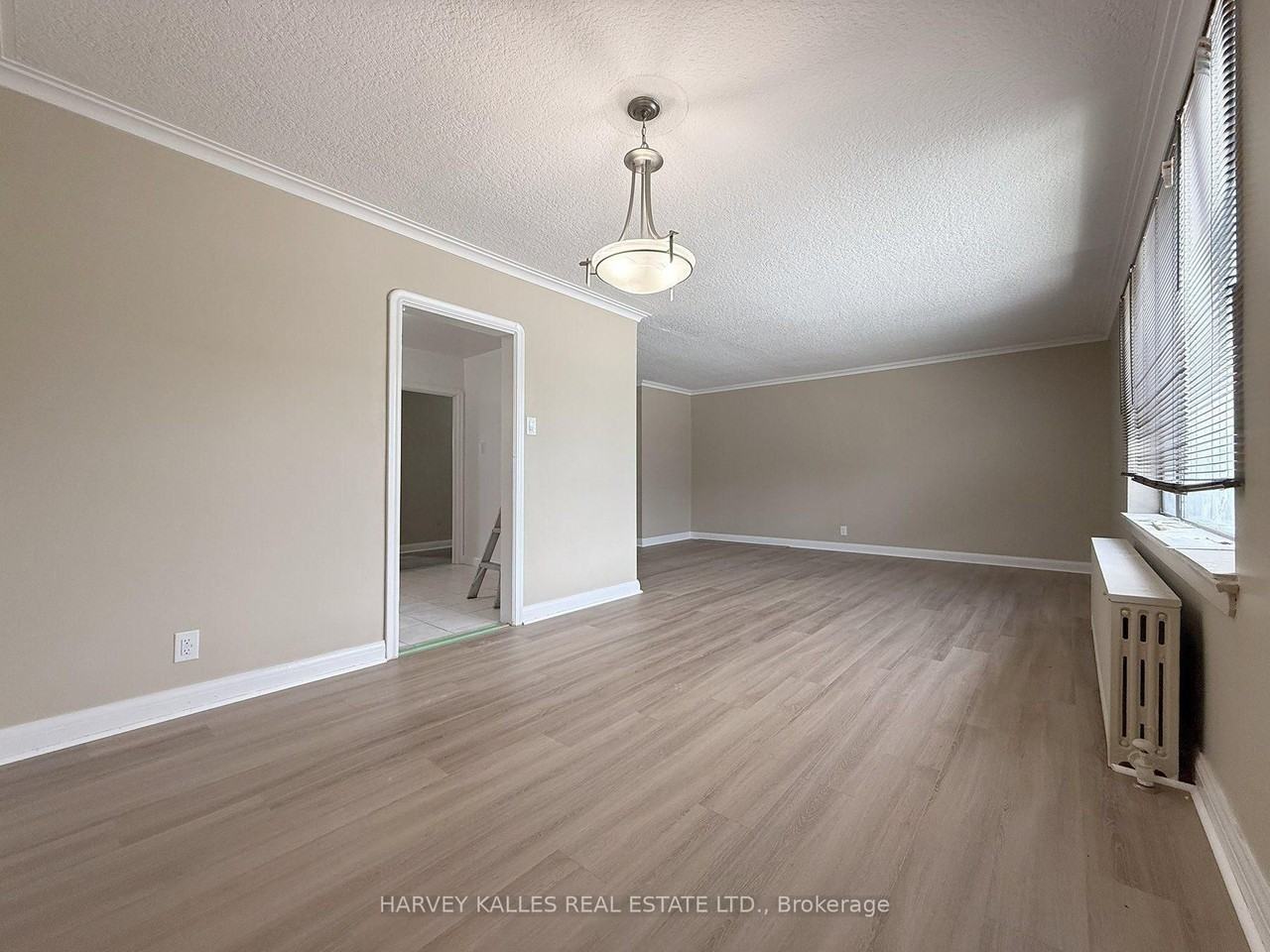 88 Trethewey Drive - Photo 5 of 11