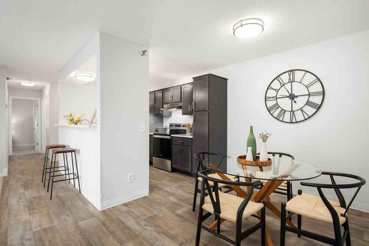 Wedgewood Park Apartments - Photo 5 of 28