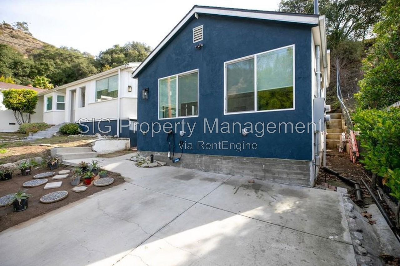 2748 Hollister Ter - Photo 3 of 39