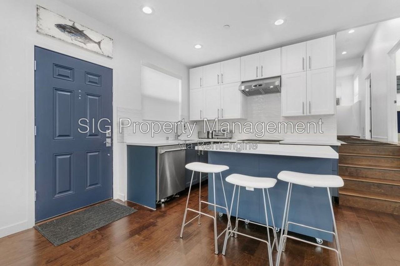 2748 Hollister Ter - Photo 7 of 39