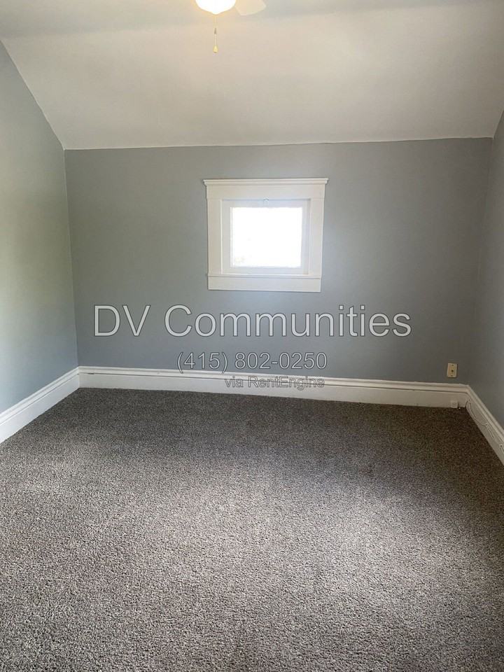 3475 W 46th St - Photo 6 of 8