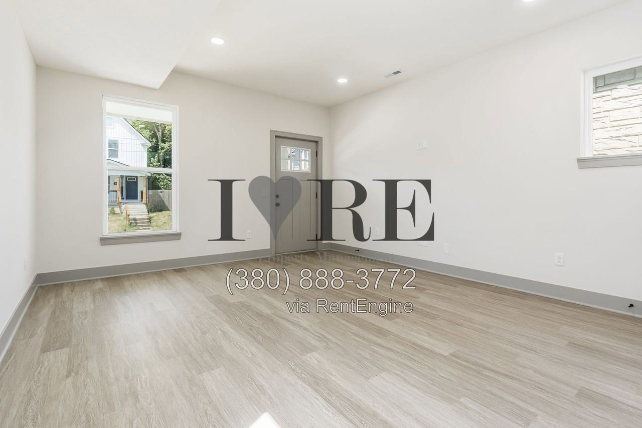 972 Ellsworth Ave - Photo 7 of 28