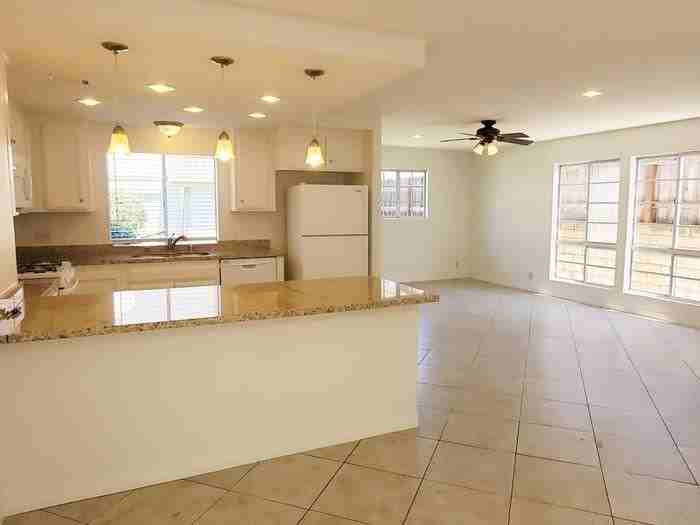 2825 Unicornio St - Photo 5 of 22