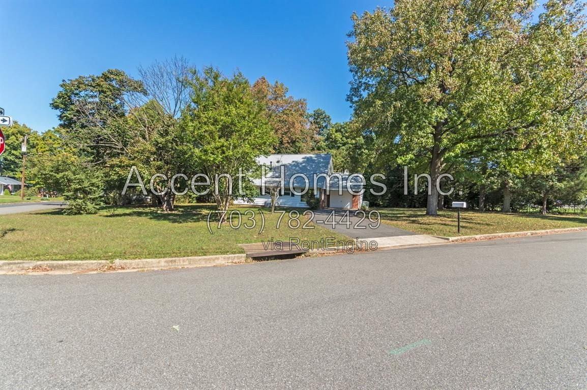 5510 Trin St - Photo 3 of 34