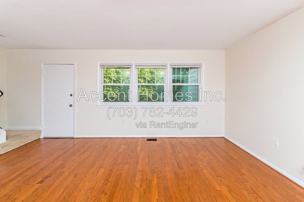 5510 Trin St - Photo 5 of 34