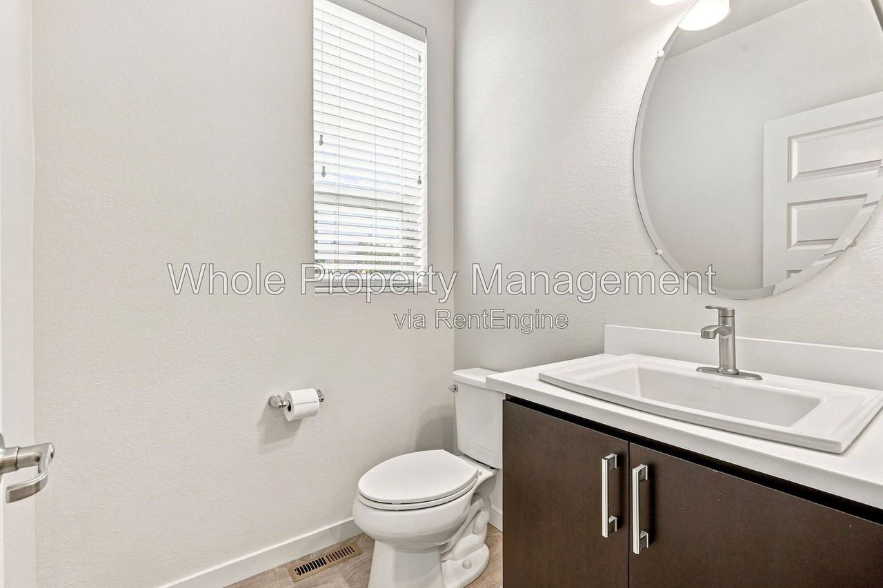 9004 E 49th Pl - Photo 4 of 28