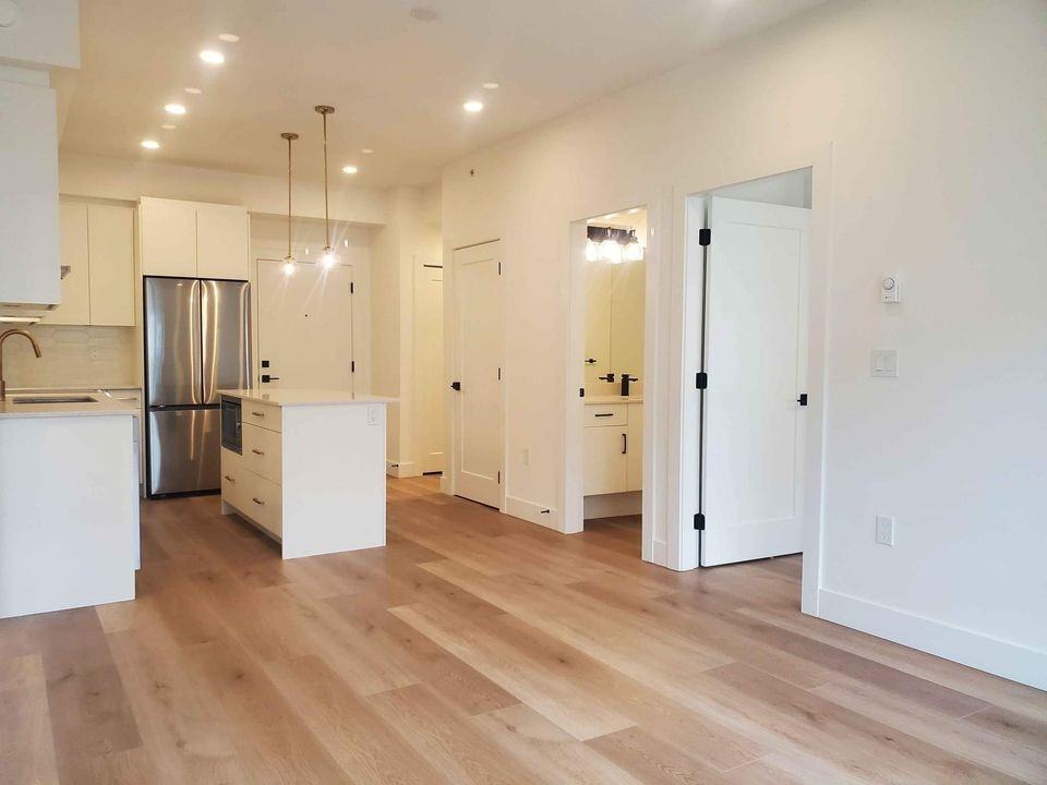 20282 72B Avenue #411 - Photo 3 of 19