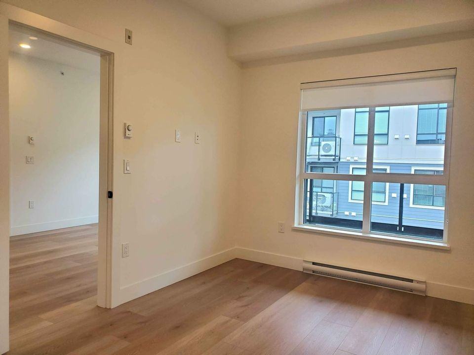 20282 72B Avenue #411 - Photo 6 of 19