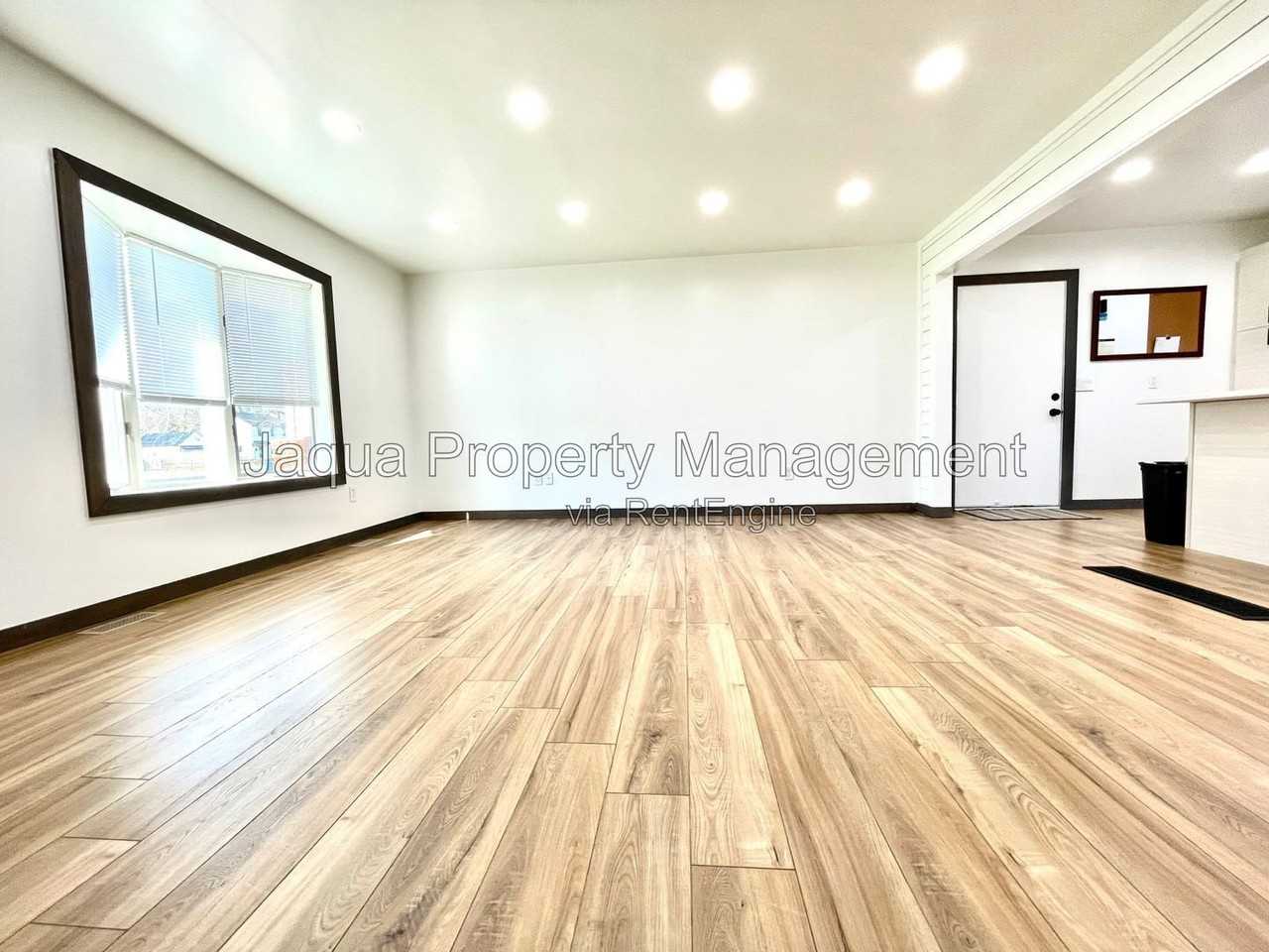 5301 E W Ave - Photo 7 of 23