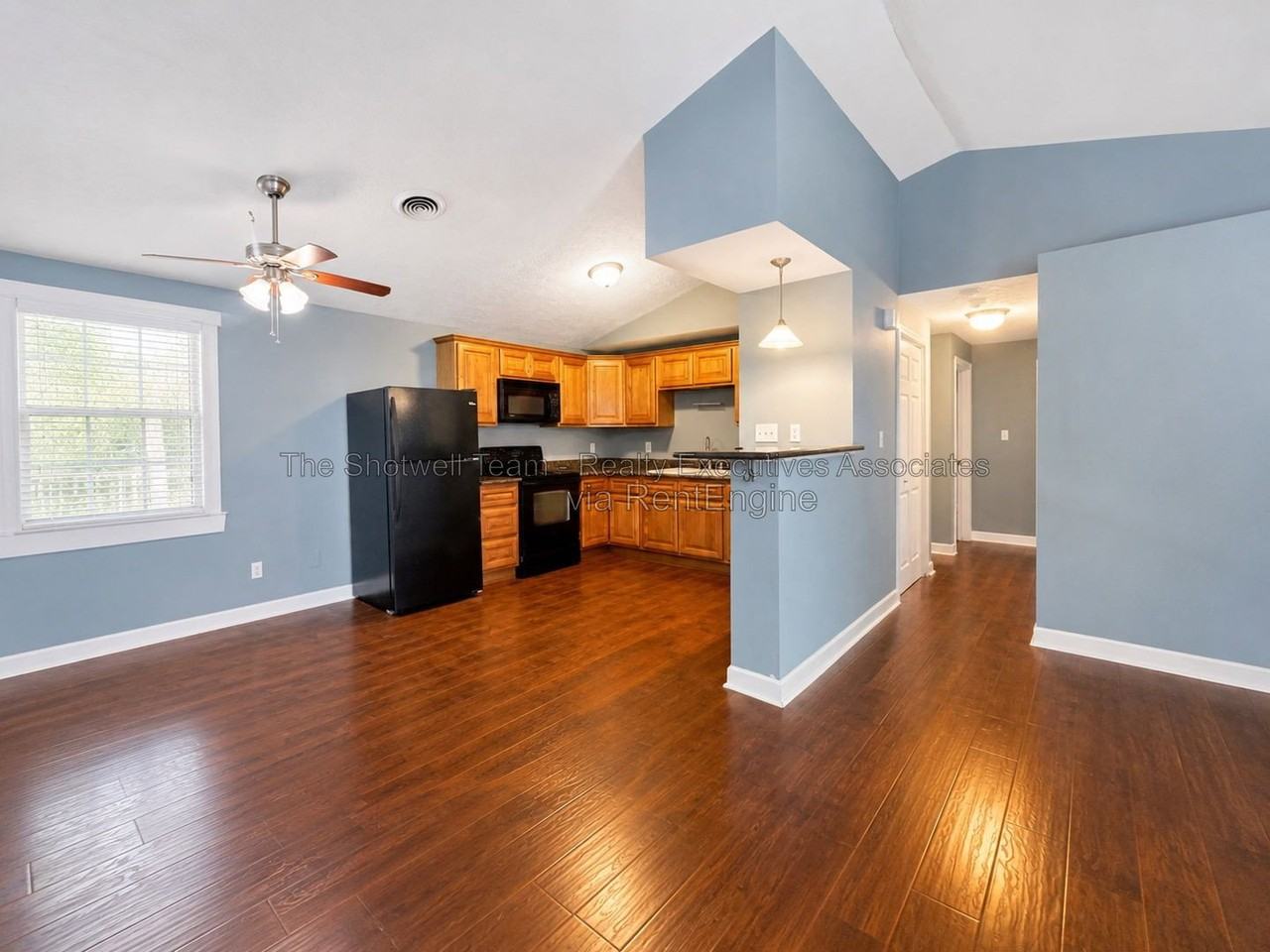 1232 Amber Meadows Cir - Photo 3 of 11