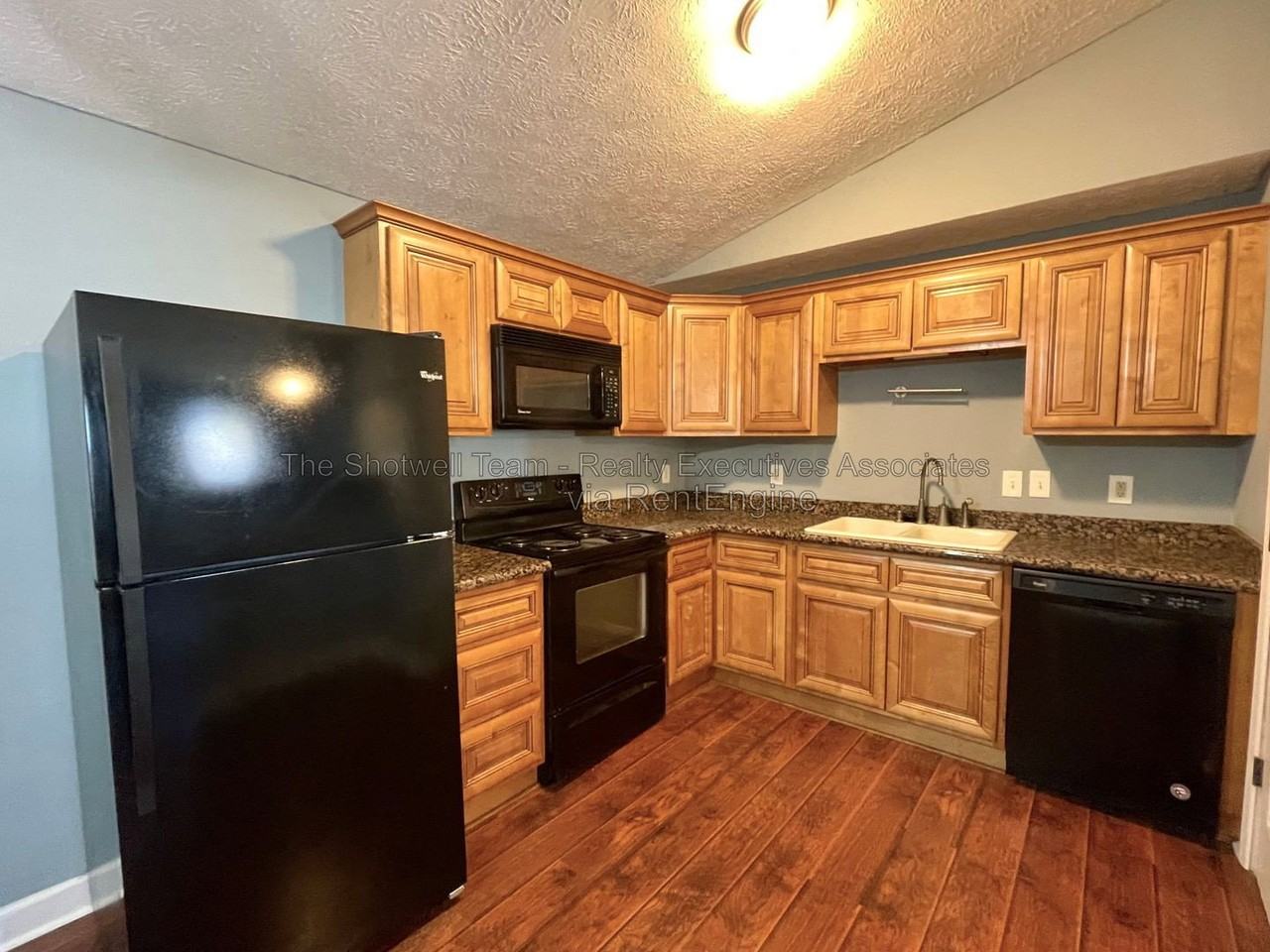 1232 Amber Meadows Cir - Photo 5 of 11