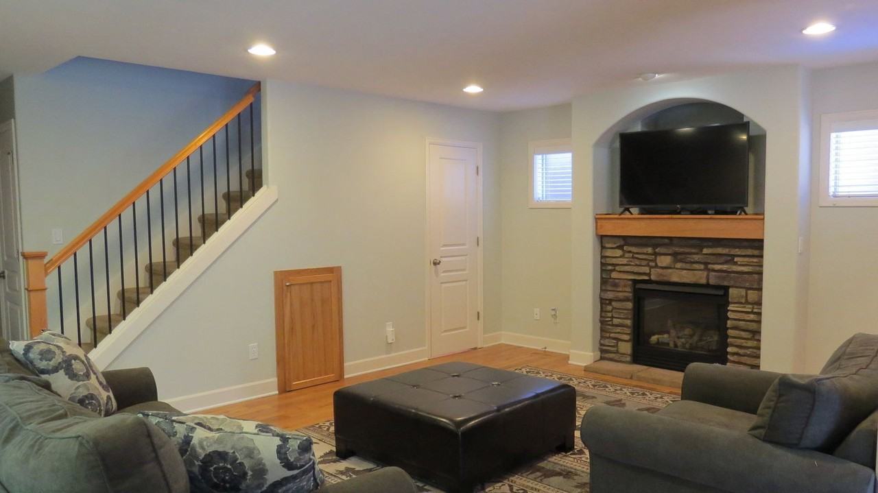20286 Schaeffer Dr - Photo 6 of 11