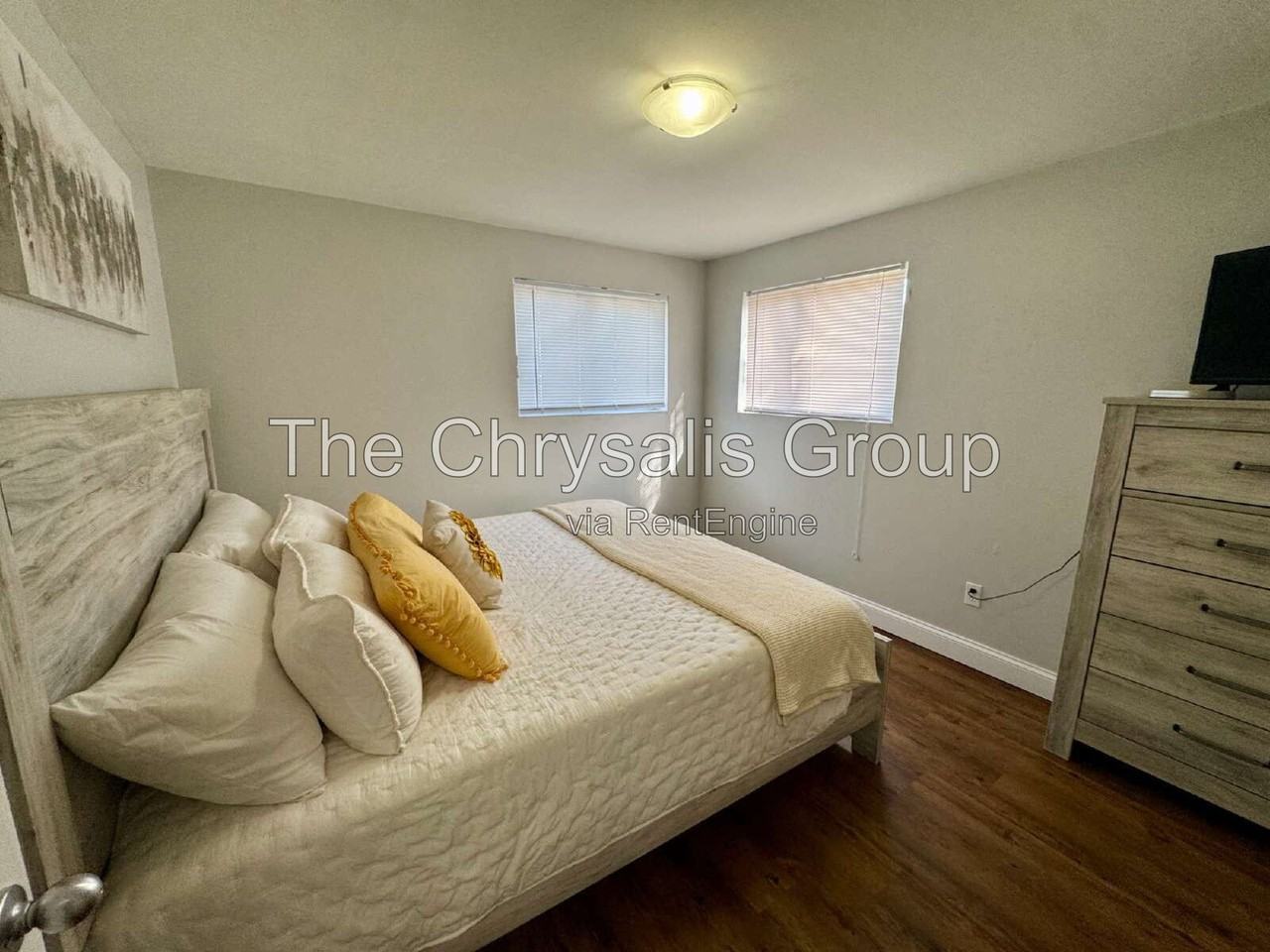 1444 State St #7 - Photo 6 of 8