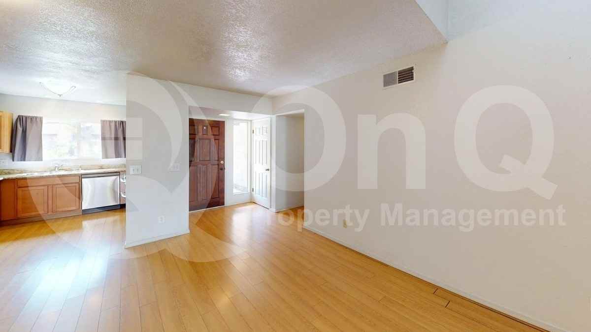 2256 W Lindner Ave #26 - Photo 6 of 23