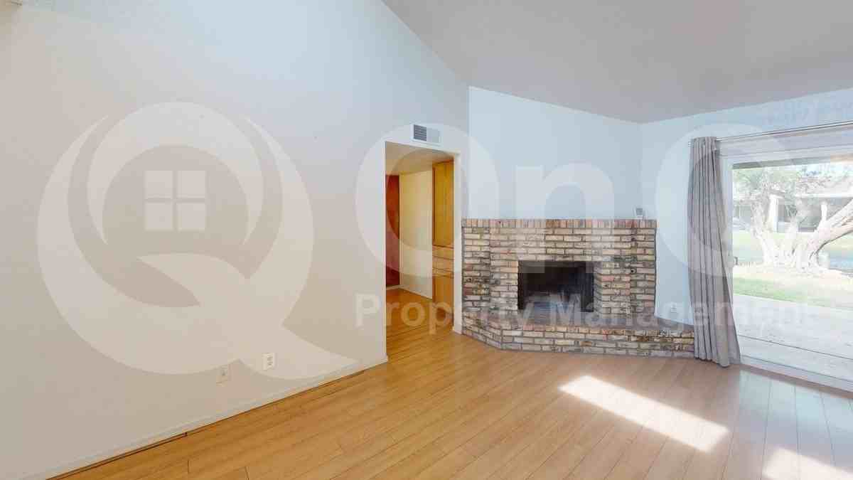 2256 W Lindner Ave #26 - Photo 7 of 22