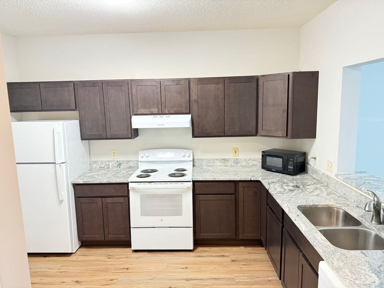 826 Rossford Run - Photo 5 of 26