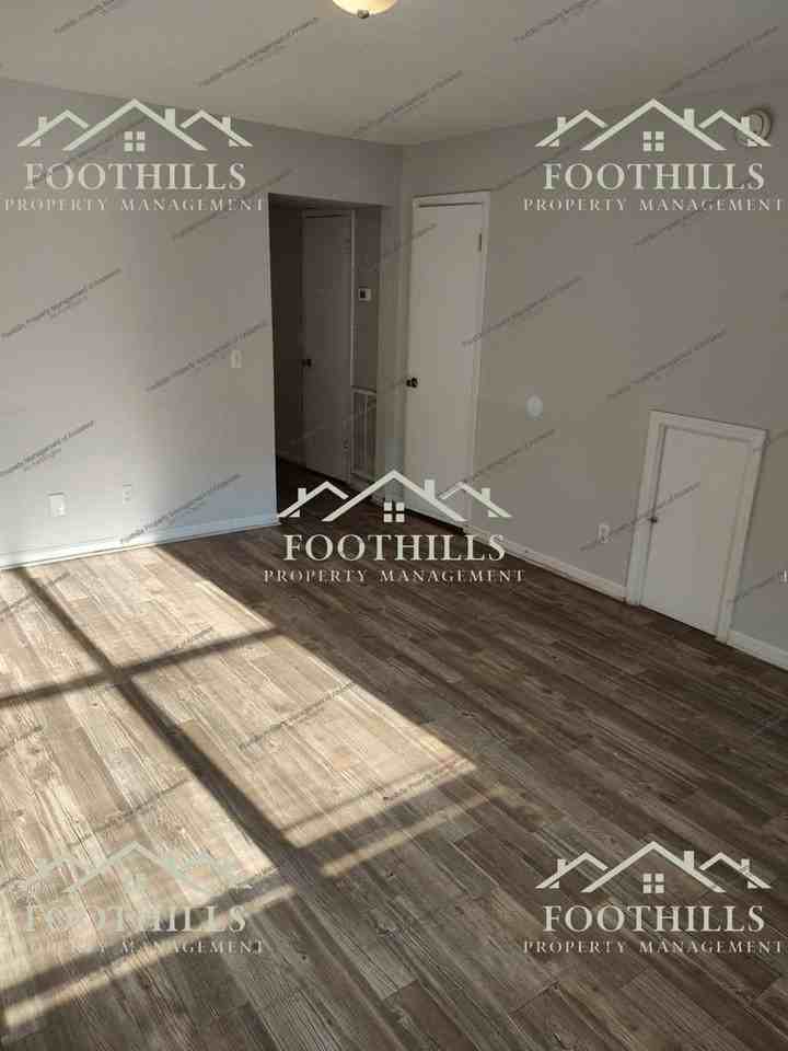 108 Woodland Dr #D - Photo 5 of 14
