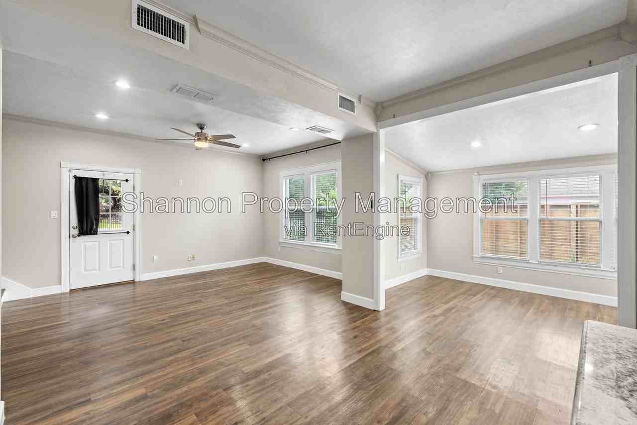 901 Melbourne St - Photo 5 of 34