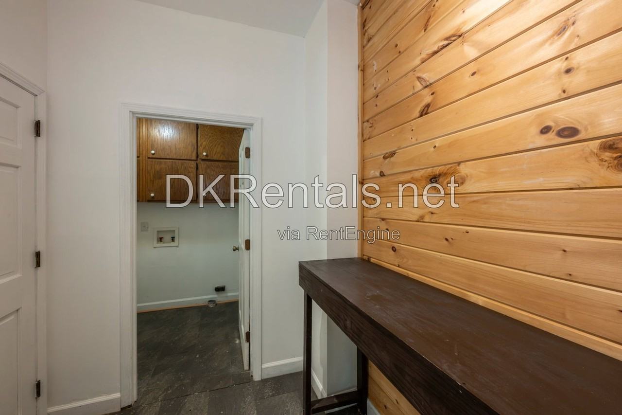2133 Cooper Way - Photo 3 of 46
