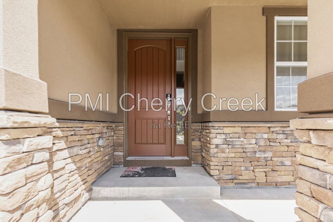 10922 Ledges Rd - Photo 4 of 50