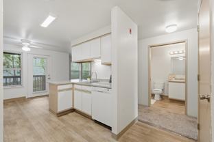 Barbur Heights Apartments - Photo 1 of 1